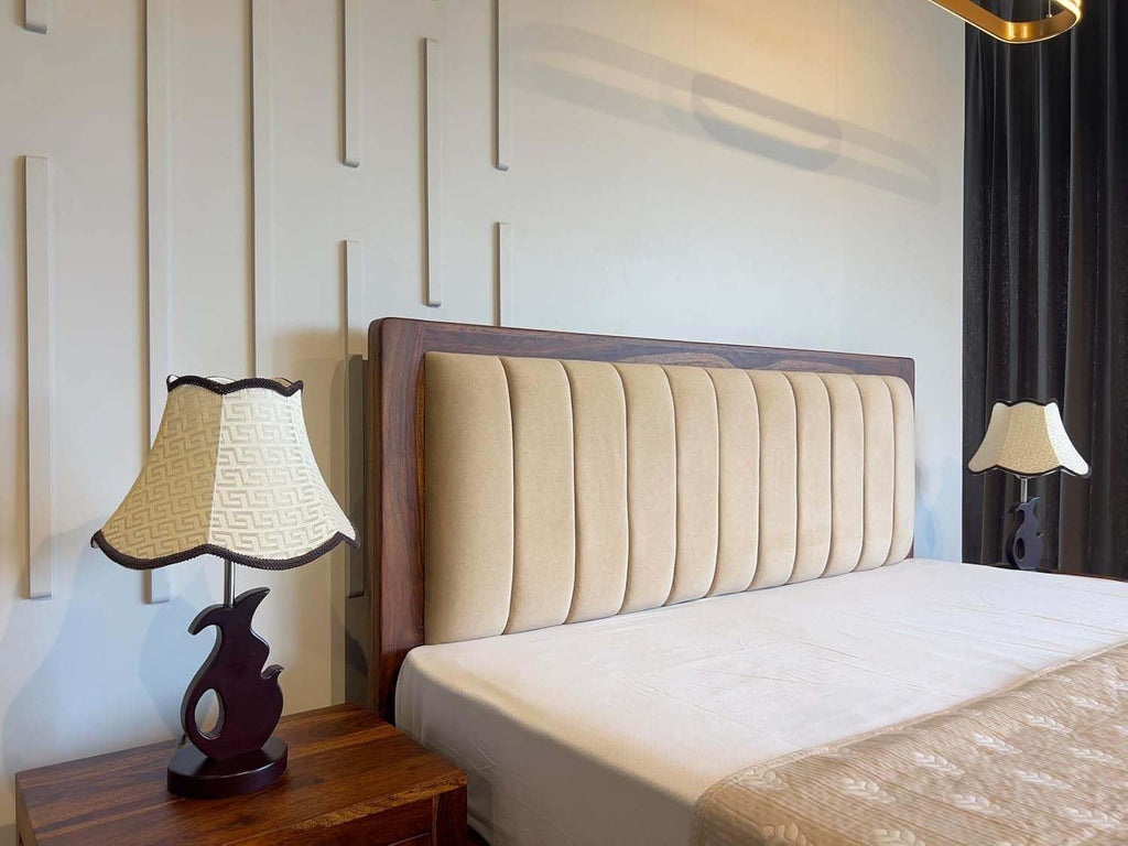 Modern Upholstered Platform King Size Bed For Bedroom